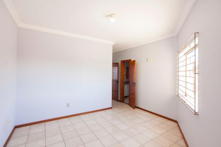 Casa para alugar com 452m², 5 quartos e 4 vagasSuíte 4