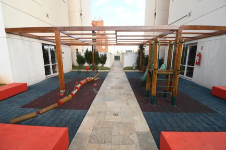 Apartamento para alugar com 94m², 2 quartos e 3 vagasÁrea comum - Playground