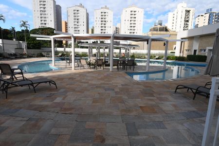 Apartamento para alugar com 94m², 2 quartos e 3 vagasÁrea comum - Piscina