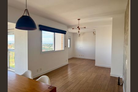 Apartamento para alugar com 94m², 2 quartos e 3 vagasSala