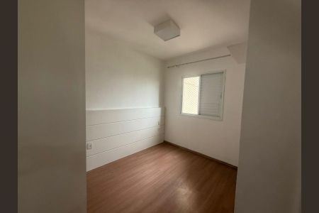 Apartamento à venda com 75m², 2 quartos e 1 vagaFoto 02