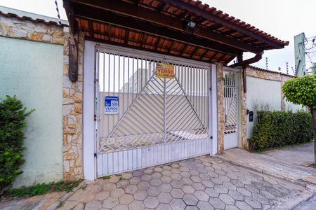 Casa de condomínio à venda com 72m², 2 quartos e 1 vaga Casa de condomínio à venda com 72m², 2 quartos e 1 vagaFachada