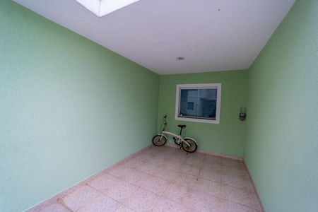 Casa de condomínio à venda com 72m², 2 quartos e 1 vaga Casa de condomínio à venda com 72m², 2 quartos e 1 vagaGaragem