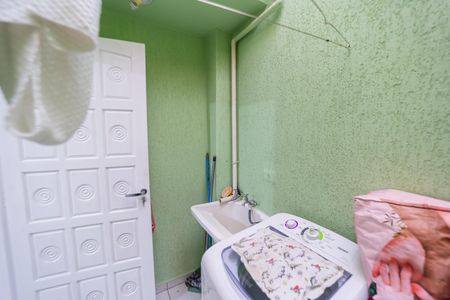 Casa de condomínio à venda com 72m², 2 quartos e 1 vaga Casa de condomínio à venda com 72m², 2 quartos e 1 vagaÁrea de Serviço