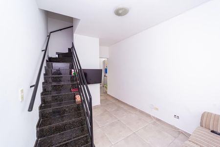 Casa de condomínio à venda com 72m², 2 quartos e 1 vaga Casa de condomínio à venda com 72m², 2 quartos e 1 vagaSala