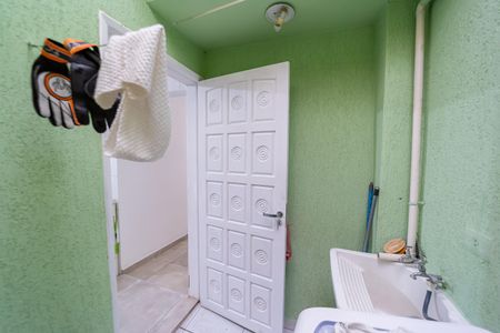 Casa de condomínio à venda com 72m², 2 quartos e 1 vaga Casa de condomínio à venda com 72m², 2 quartos e 1 vagaÁrea de Serviço