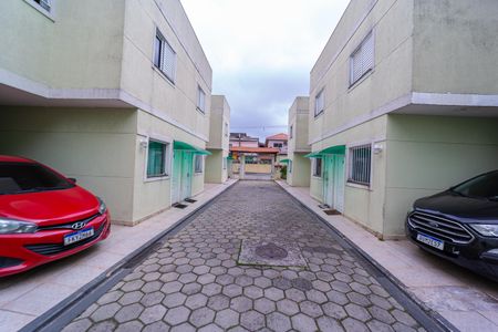 Casa de condomínio à venda com 72m², 2 quartos e 1 vaga Casa de condomínio à venda com 72m², 2 quartos e 1 vagaÁrea comum