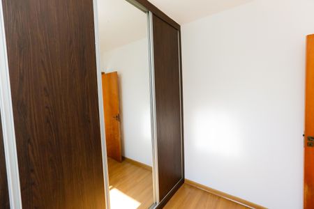 Apartamento à venda com 85m², 3 quartos e 2 vagas Apartamento à venda com 85m², 3 quartos e 2 vagasQuarto 2