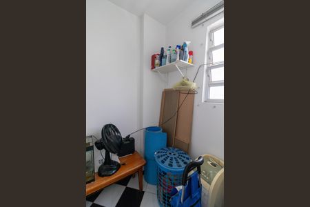 Apartamento à venda com 64m², 2 quartos e sem vagaQuarto de Serviço