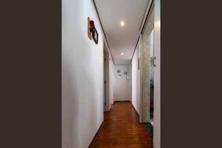 Apartamento à venda com 64m², 2 quartos e sem vagaCorredor