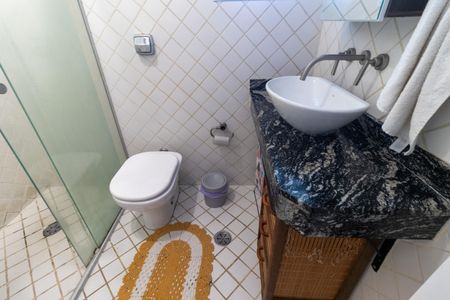 Apartamento à venda com 64m², 2 quartos e sem vagaBanheiro