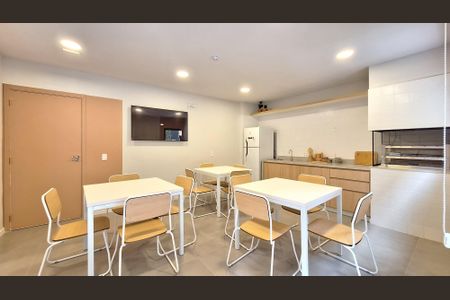 Apartamento à venda com 25m², 1 quarto e sem vagaÁrea comum - Salão de festas