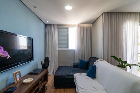 Apartamento à venda com 70m², 2 quartos e 2 vagasSala