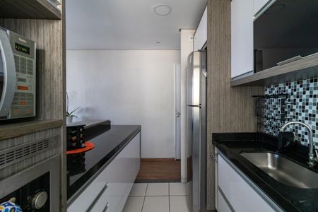 Apartamento à venda com 70m², 2 quartos e 2 vagasCozinha