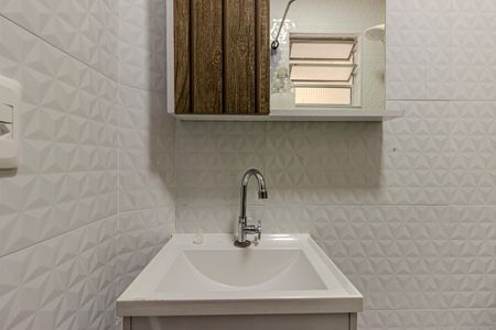 Casa à venda com 140m², 4 quartos e 2 vagas Casa à venda com 140m², 4 quartos e 2 vagasBanheiro da Suíte 1