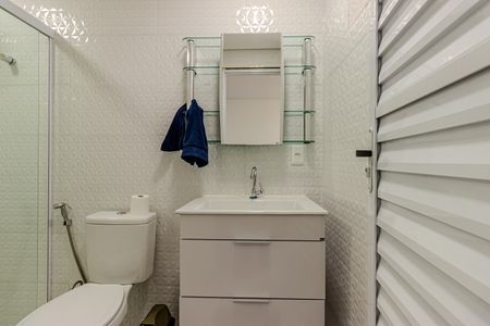 Casa à venda com 140m², 4 quartos e 2 vagas Casa à venda com 140m², 4 quartos e 2 vagasBanheiro da Suíte 3