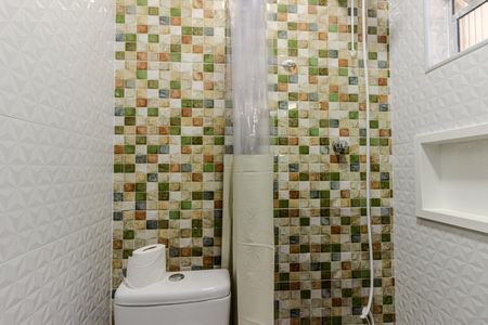 Casa à venda com 140m², 4 quartos e 2 vagas Casa à venda com 140m², 4 quartos e 2 vagasBanheiro da Suíte 1