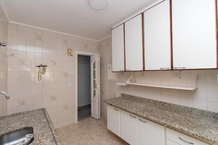 Apartamento à venda com 55m², 2 quartos e 1 vagaCozinha