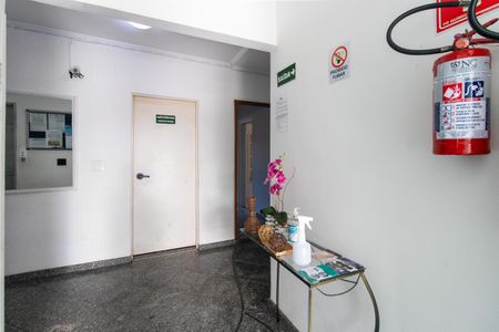 Apartamento à venda com 55m², 2 quartos e 1 vagaHall social