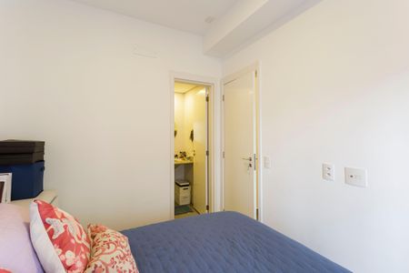 Apartamento à venda com 65m², 2 quartos e 1 vaga Apartamento à venda com 65m², 2 quartos e 1 vaga Suíte