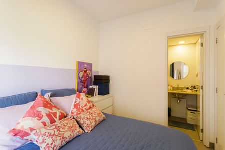 Apartamento à venda com 65m², 2 quartos e 1 vaga Apartamento à venda com 65m², 2 quartos e 1 vaga Suíte