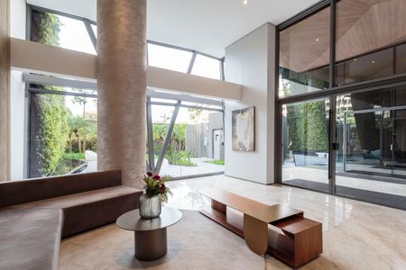 Apartamento à venda com 65m², 2 quartos e 1 vaga Apartamento à venda com 65m², 2 quartos e 1 vagaHall social