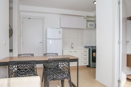 Apartamento à venda com 35m², 2 quartos e sem vaga Apartamento à venda com 35m², 2 quartos e sem vagaSala