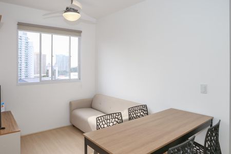 Apartamento à venda com 35m², 2 quartos e sem vaga Apartamento à venda com 35m², 2 quartos e sem vagaSala