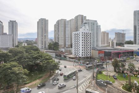 Apartamento à venda com 35m², 2 quartos e sem vaga Apartamento à venda com 35m², 2 quartos e sem vagaVista do Quarto 1