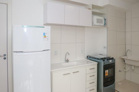 Apartamento à venda com 35m², 2 quartos e sem vaga Apartamento à venda com 35m², 2 quartos e sem vagaCozinha e Área de Serviço