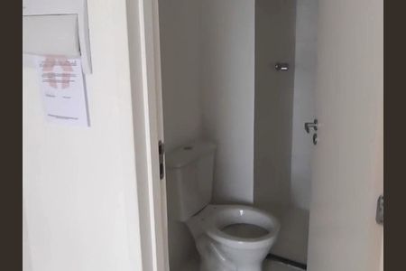 Banheiro de kitnet/studio à venda com 1 quarto, 20m² em Vila Santo Estefano, São Paulo