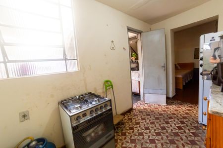 Casa à venda com 732m², 5 quartos e 6 vagasCozinha 2