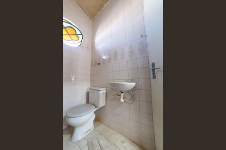 Casa à venda com 732m², 5 quartos e 6 vagasBanheiro Social 3