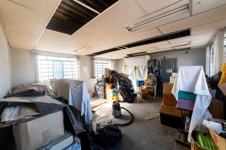 Casa à venda com 732m², 5 quartos e 6 vagasEscritório