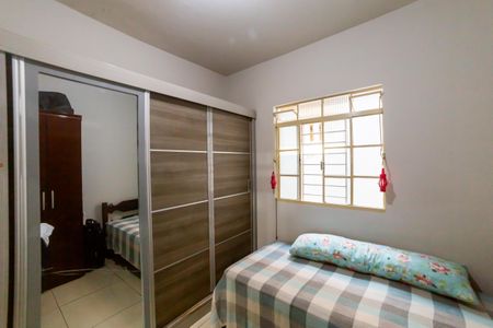 Casa à venda com 732m², 5 quartos e 6 vagasQuarto 2