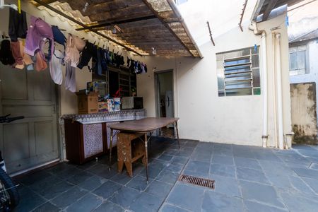 Casa à venda com 732m², 5 quartos e 6 vagasÁrea de Serviço