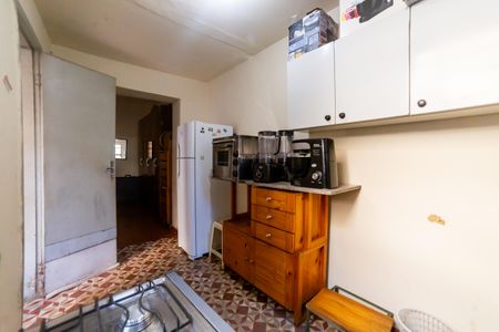 Casa à venda com 732m², 5 quartos e 6 vagasCozinha 2