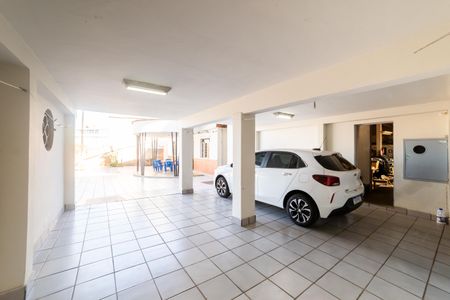 Casa à venda com 732m², 5 quartos e 6 vagasGaragem