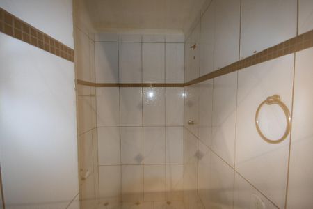 Casa para alugar com 100m², 3 quartos e 1 vagaBanheiro 2