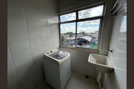 Apartamento para alugar com 73m², 2 quartos e 1 vagaÁrea de Serviço