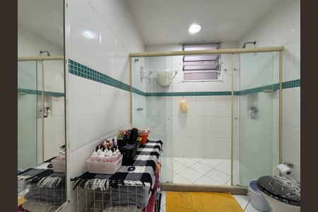 Apartamento à venda com 190m², 3 quartos e 1 vagaBanheiro Suíte