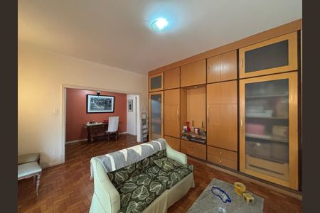 Apartamento à venda com 190m², 3 quartos e 1 vagaSala