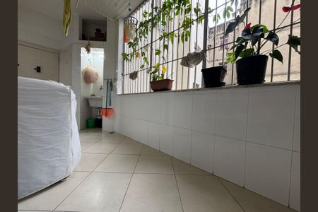 Apartamento à venda com 190m², 3 quartos e 1 vagaÁrea de Serviço