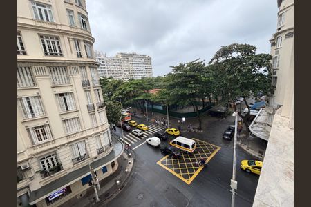 Apartamento à venda com 190m², 3 quartos e 1 vagaSala - vista