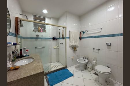 Apartamento à venda com 190m², 3 quartos e 1 vagaBanheiro 1