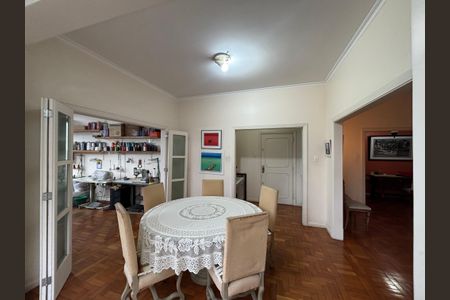 Apartamento à venda com 190m², 3 quartos e 1 vagaSala