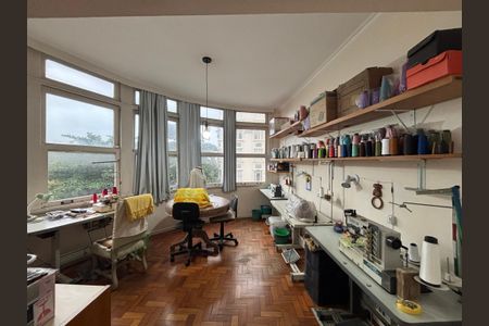 Apartamento à venda com 190m², 3 quartos e 1 vagaSala