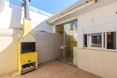 Casa à venda com 89m², 3 quartos e 1 vaga Casa à venda com 89m², 3 quartos e 1 vagaQuintal