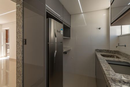 Apartamento para alugar com 59m², 2 quartos e 1 vaga Apartamento para alugar com 59m², 2 quartos e 1 vagaCozinha