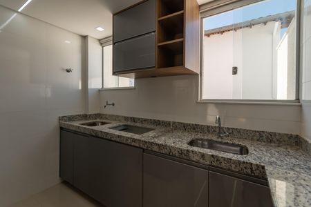 Apartamento para alugar com 59m², 2 quartos e 1 vaga Apartamento para alugar com 59m², 2 quartos e 1 vagaBanheiro Social